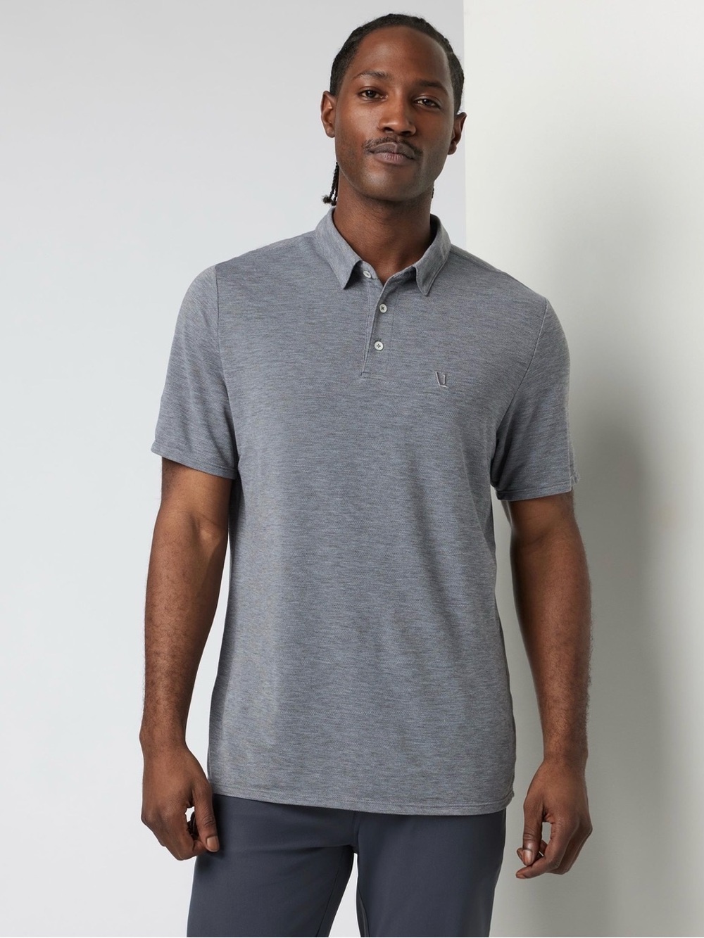 Vuori Men's Knit Twill Polo (LIGHT GREY)